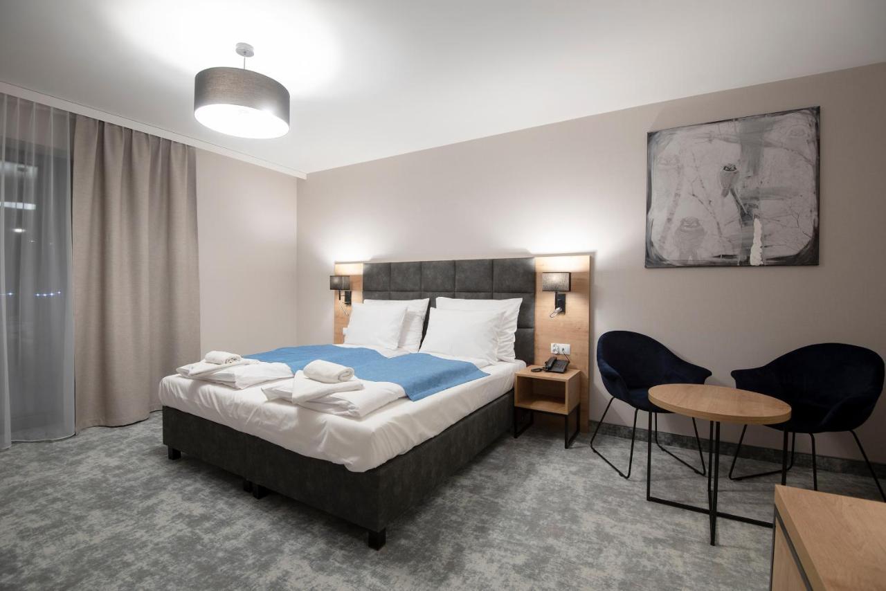 Hotel Jarzebata فيسلا المظهر الخارجي الصورة