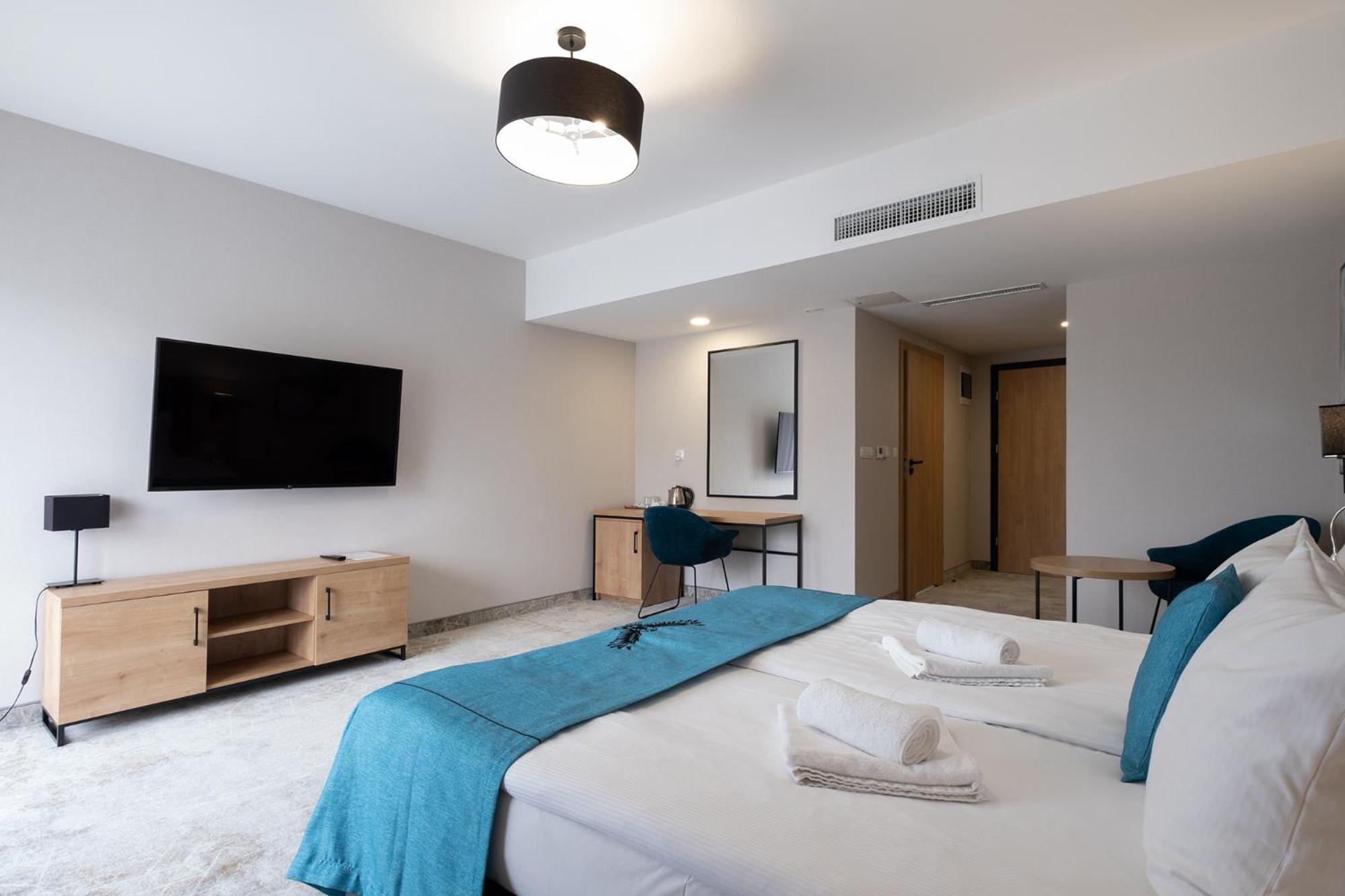 Hotel Jarzebata فيسلا المظهر الخارجي الصورة