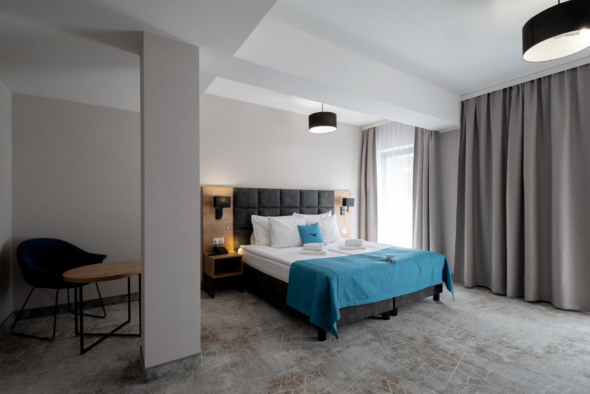 Hotel Jarzebata فيسلا المظهر الخارجي الصورة