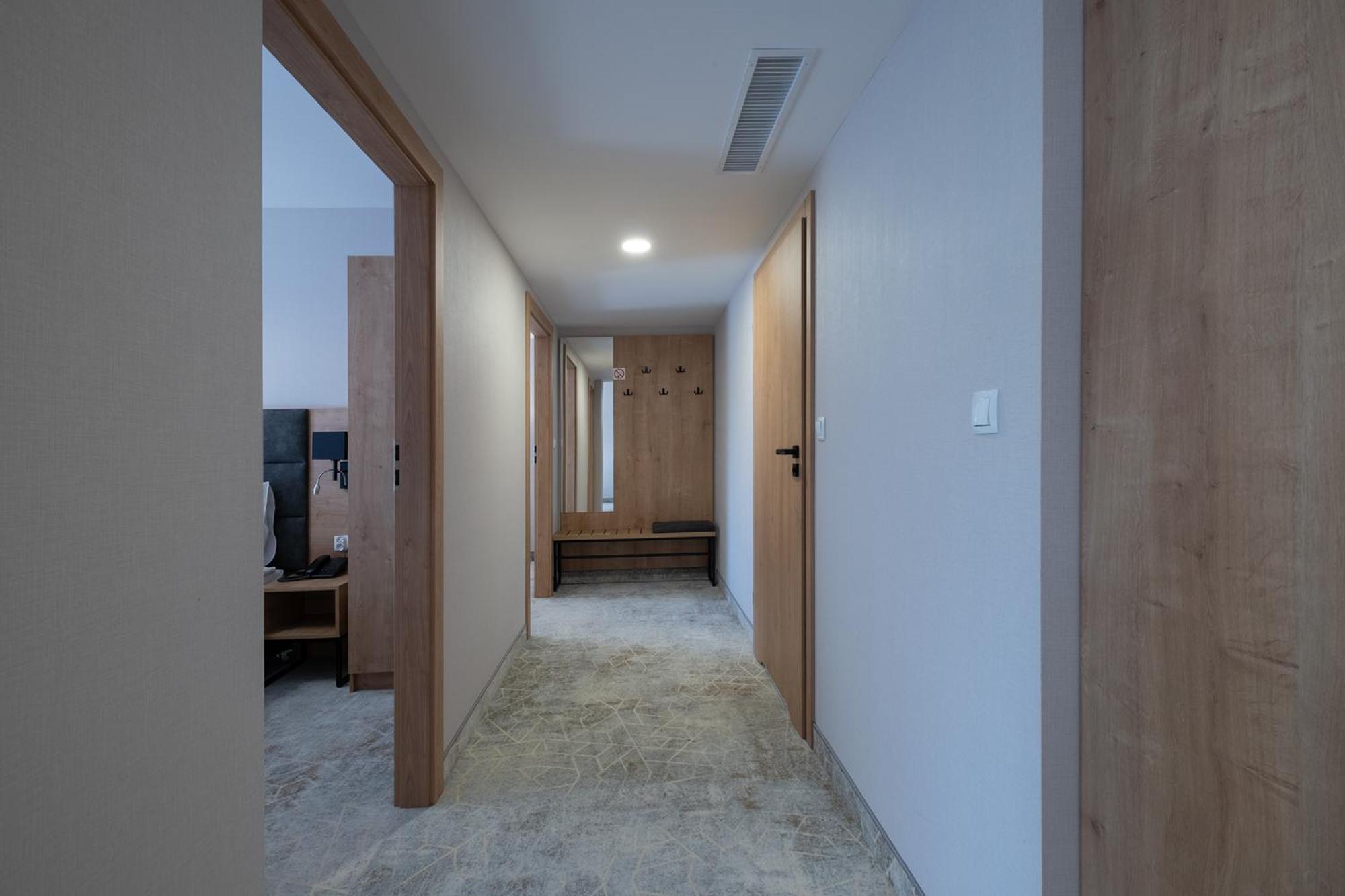 Hotel Jarzebata فيسلا المظهر الخارجي الصورة